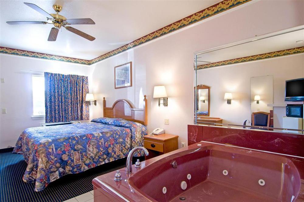 Americas Best Value Inn Downtown Houston Rom bilde